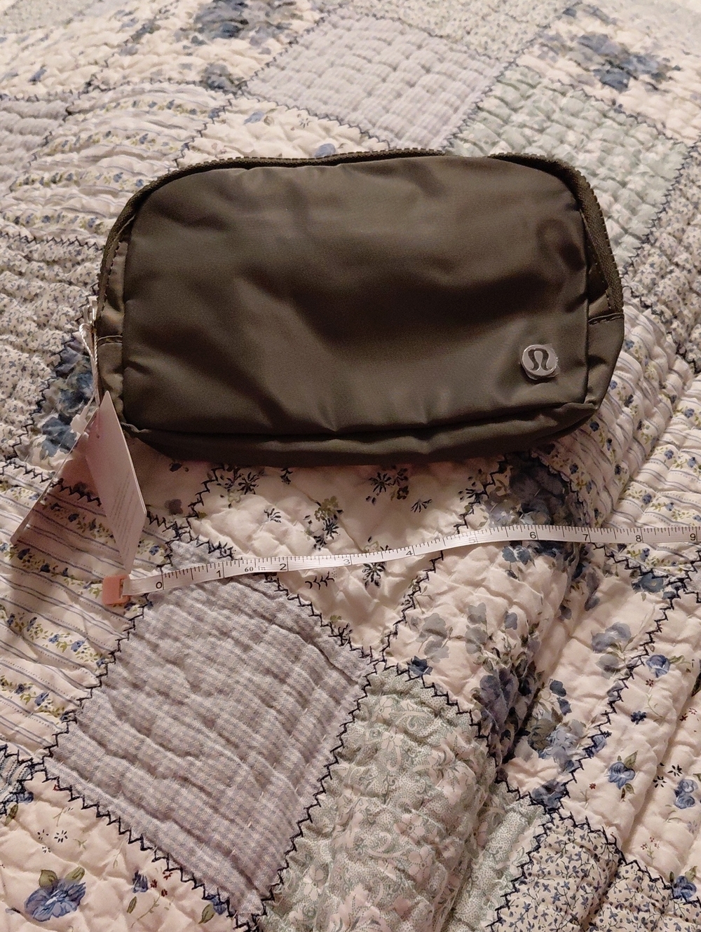 lululemon athletica Olive Green Belt Bag NEW